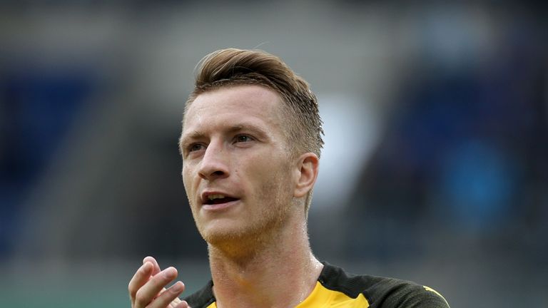 Marco Reus muss derzeit beim BVB auf der ungeliebten Sturm-Position aushelfen.