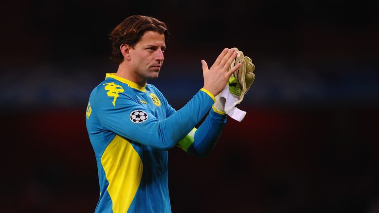 2011: 'I think we have a grandios Saison gespielt!' - Roman Weidenfeller (zu einem Reporter von Dubai TV nach dem entscheidenden Sieg für die Meisterschaft 2011)