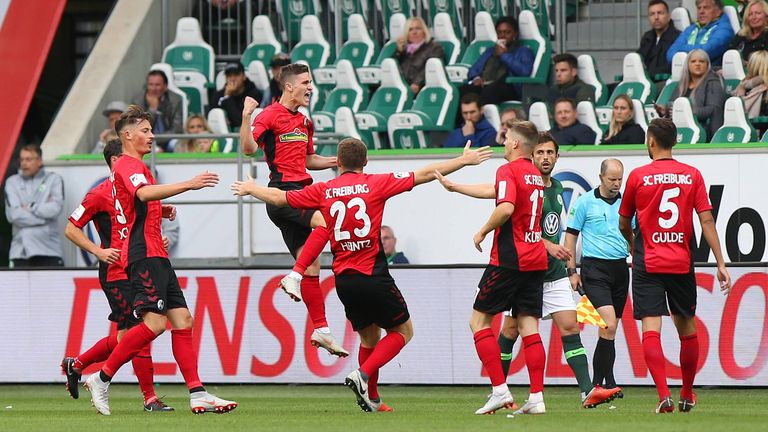Der SC Freiburg feiert einen Auswärtssieg beim VfL Wolfsburg.