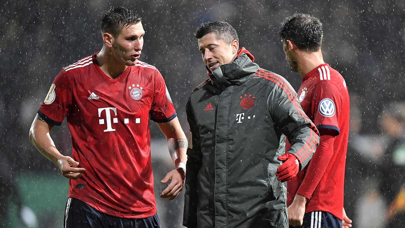 Die Entscheidung Naht! Fc Bayern Interessiert Sich Für Nicolas Jackson – Das Deadline Drama! - 126h2bn