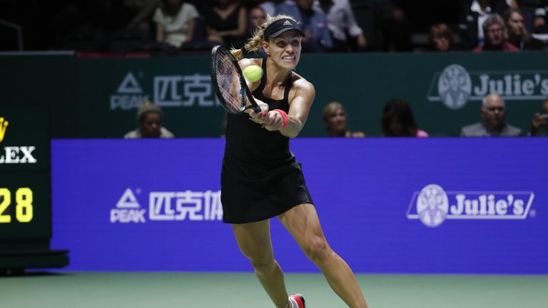 Angelique Kerber gewann beim WTA-Finale in Singapur nach der Auftaktniederlage gegen Kiki Bertens nun ihr erstes Spiel.