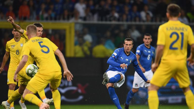 Federico Bernadeschi (M.) erzielte Italiens Treffer bei 1:1 im Freundschaftsspiel gegen die Ukraine.
