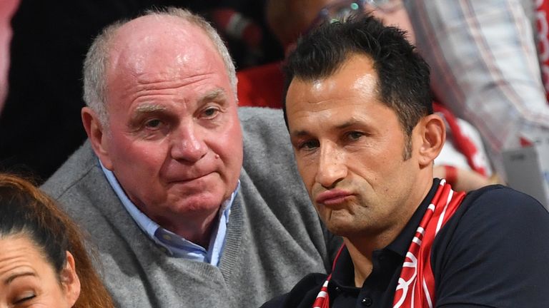 Uli Hoeneß (l.) holte den ehemaligen Bayern-Profi Hasan Salihamidzic als Sportdirektor zurück nach München.