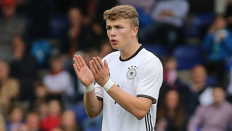 Jann-Fiete Arp (06.01.2000 - Hamburger SV)