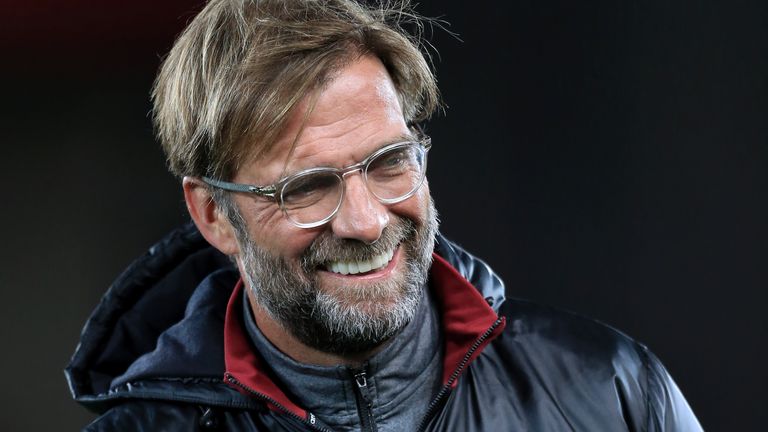 Jürgen Klopp - Der Liverpool-Trainer genießt ein sehr hohes Ansehen und soll schon im Sommer Wunschkandidat von Real gewesen sein. Ein Wechsel scheint allerdings unwahrscheinlich, da "Kloppo" noch ein großes Ziel mit den Reds hat: Englischer Meister.