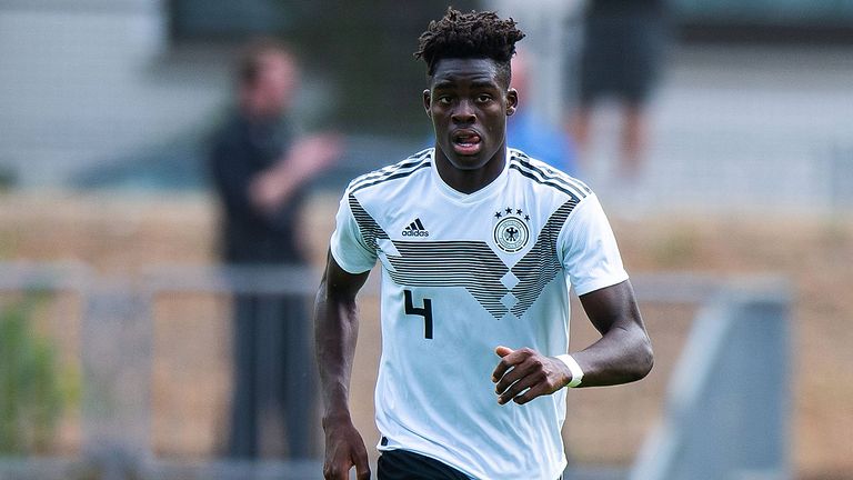 Yann Aurel Bisseck (29.11.2000 / 1. FC Köln)