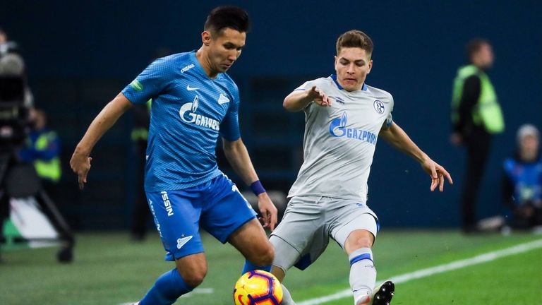 Bastian  Oczipka darf bei seinem Comeback keinen Sieg feiern.