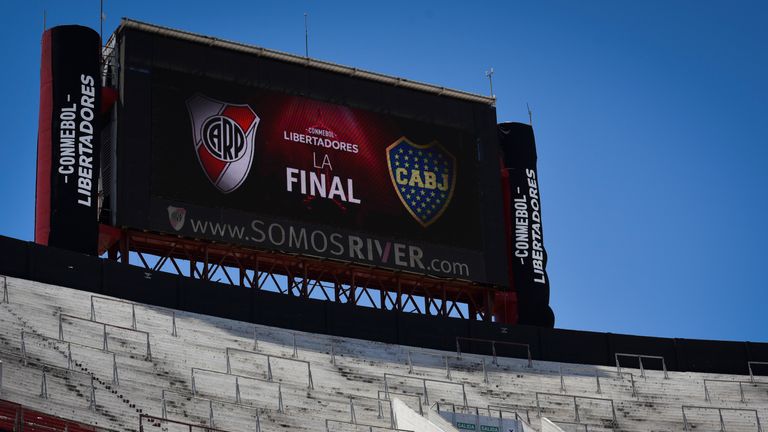 Das Rückspiel zwischen den argentinischen Erzrivalen River Plate und Boca Juniors soll in Madrid stattfinden.