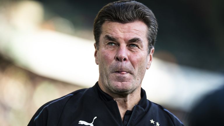 Dieter Hecking ist aktuell Trainer in Gladbach - jedoch läuft sein Kontrakt zum Saisonende aus.