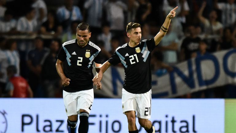 Dybala trifft im Länderspiel gegen Mexiko.