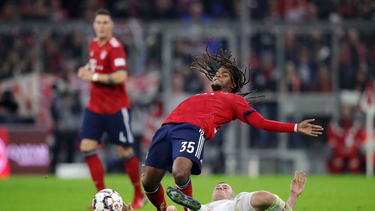 Ebenfalls erschreckend ist die Heimbilanz des FC Bayern. Durch das 3:3 gegen Düsseldorf ist man zuhause seit vier Bundesligaspielen ohne Sieg - die längste Negativserie seit der FCB in der Allianz Arena spielt.