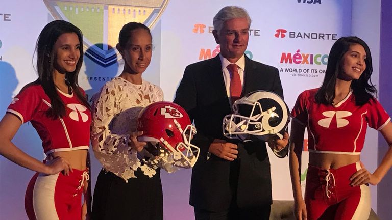 Die Partie der LA Rams gegen die Kansas City Chiefs sollte eigentlich im Aztekenstadion stattfinden, wurde allerdings nach Los Angeles verlegt.