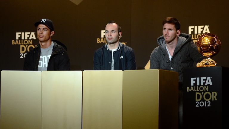 2012 hätte Andres Iniesta wieder die Auszeichnung gewonnen. Doch Messi nahm den Preis mit nachhause.