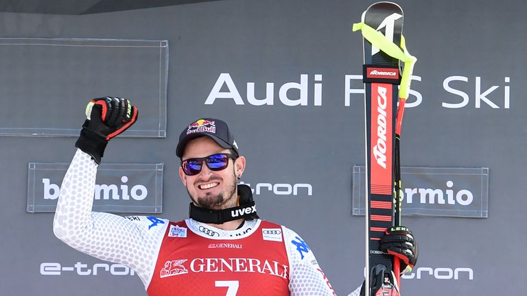 Skirennläufer Dominik Paris gewinnt die Abfahrt in Bormio.