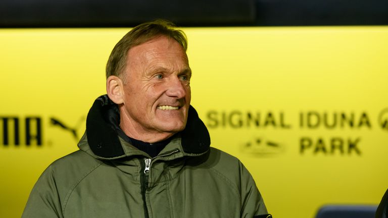 Hans-Joachim Watzke hat eine klare Meinung zur Dortmunder Verjüngungskur.