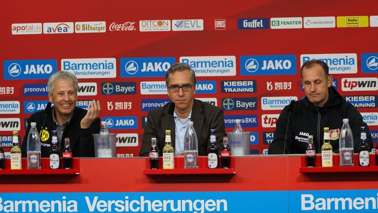 "Ich hoffe, ich bekomme jetzt keine Mieterhöhung." (Dortmunds Trainer Lucien Favre nach dem 4:2 bei Bayer Leverkusen in Richtung seines 04-Kollegen Heiko Herrlich, in dessen Haus er in Dortmund wohnt.)