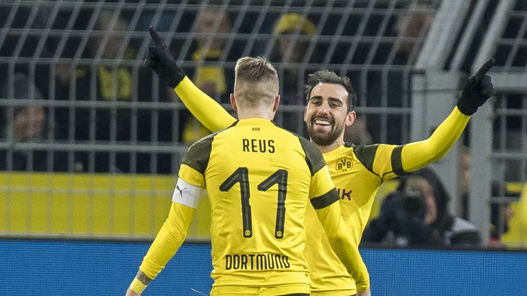 Marco Reus und Paco Alcacer ebnen Dortmunds Weg zur Herbstmeisterschaft.