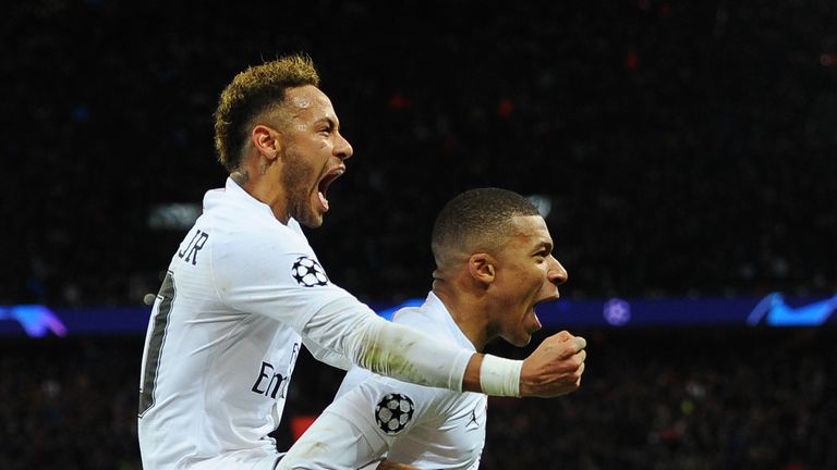 Die PSG-Stars Neymar (l.) und Mbappe gehören zur Top-11 der Gruppenphase.