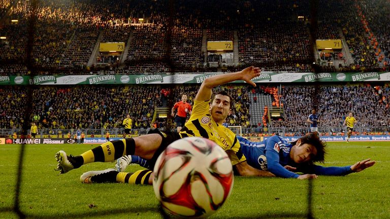 Zwischen Schalke und Dortmund stiegen bereits viele legendäre Derbys.