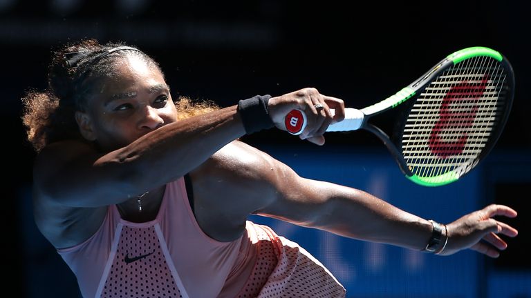 Serena Williams gewinnt ihr erstes Match nach der Geburt von Tochter Alexis Olympia.