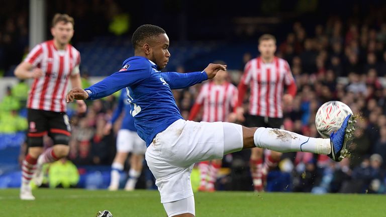 Ademola Lookman (21, FC Everton): Der ehemalige Leipziger hat nun auch in der Premier League Fuß gefasst und bringt es in dieser Saison auf elf Einsätze für die Toffees. Derzeit U21-Nationalspieler, gewann 2017 mit der U17 den WM-Titel.