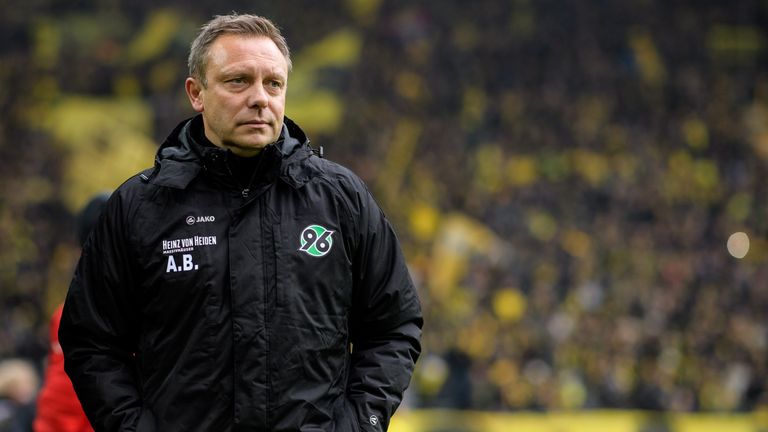 Trainer Andre Breitenreiter steht bei Hannover 96 vor einer ungewissen Zukunft.