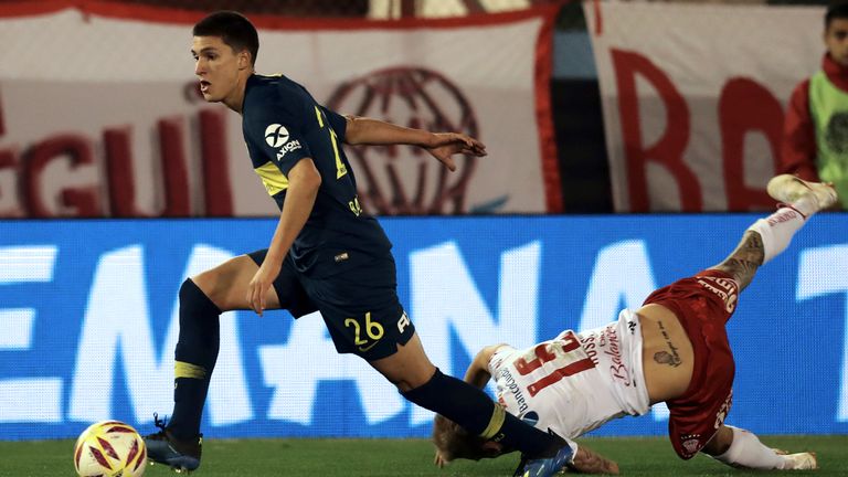 Leonardo Balerdi wird in Zukunft das BVB-Trikot tragen.