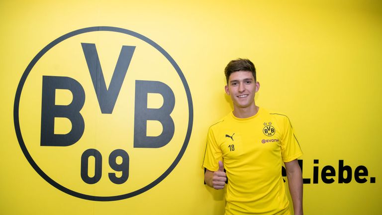 BVB-Neuzugang Balerdi darf für Argentinien spielen.