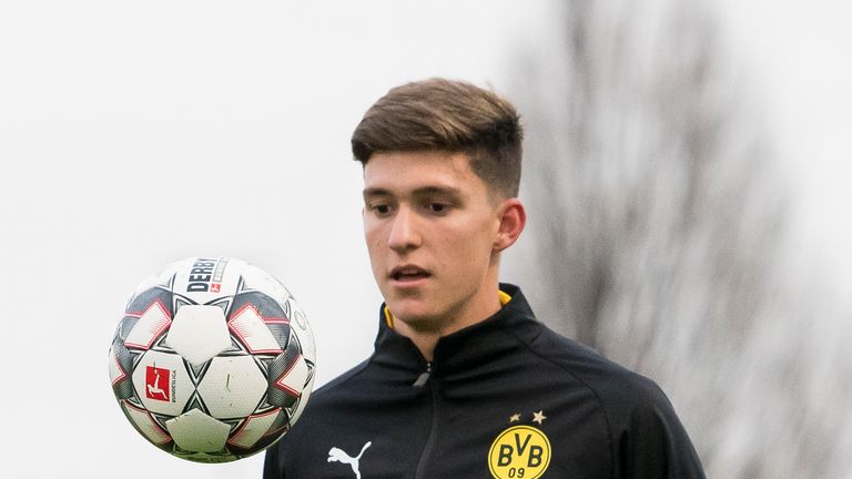 BVB-Neuzugang Balerdi darf für Argentinien spielen.