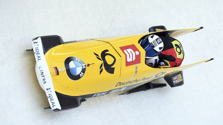 Francesco Friedrich feiert seinen fünften Sieg im fünften Saisonrennen.