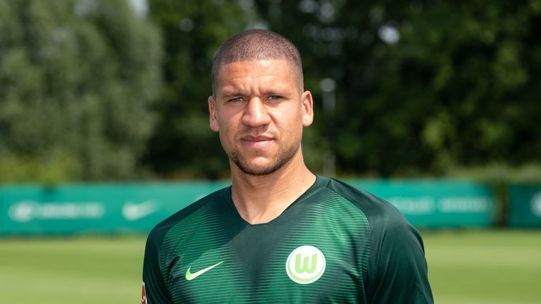 Jeffrey Bruma wechselt vom VfL Wolfsburg zum FC Schalke 04. 