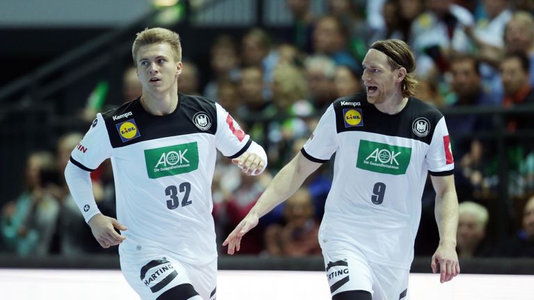 Bei seiner Auswahl für die Handball WM überrascht Trainer Christian Prokop.
