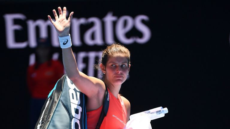 Julia Görges scheitert beim WTA-Turnier von St. Petersburg im Achtelfinale an Wera Swonarewa.