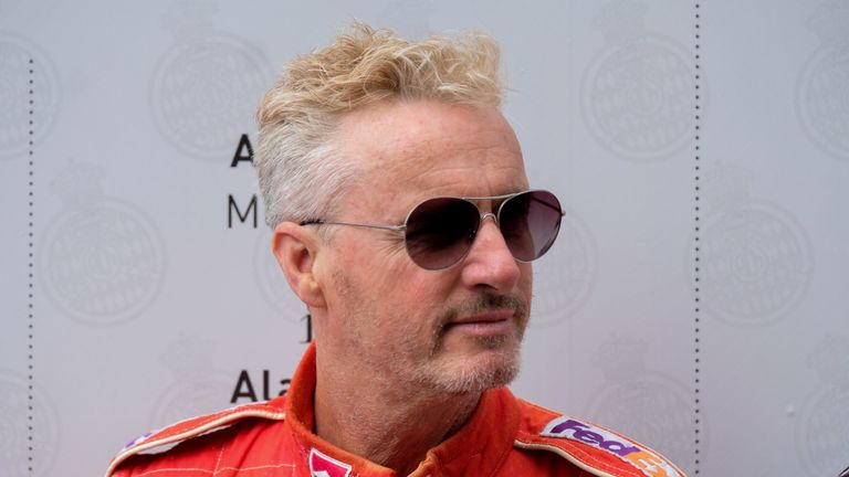 Eddie Irvine war bei Ferrari von 1996 bis 1999 Teamkollege von Rekordweltmeister Michael Schumacher.