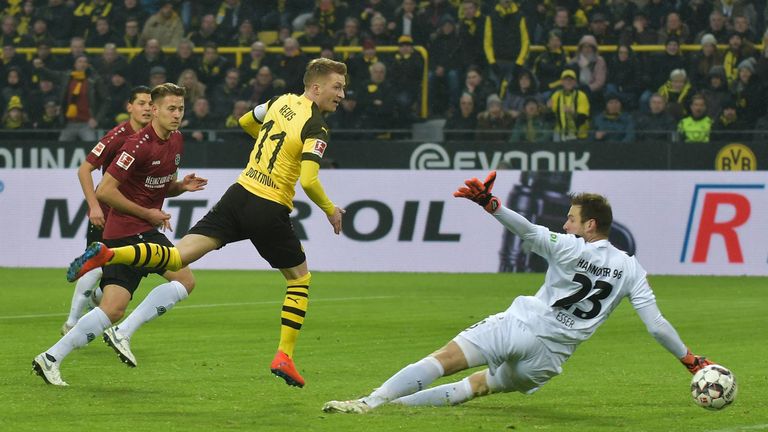 Marco Reus: Ließ in der ersten Halbzeit zwei hochkarätige Chancen aus, drehte im zweiten Durchgang aber auf und kam letztendlich auf ein Tor und einen Assist. Überzeugte zudem mit unbändigem Einsatzwillen in den Zweikämpfen - NOTE: 1