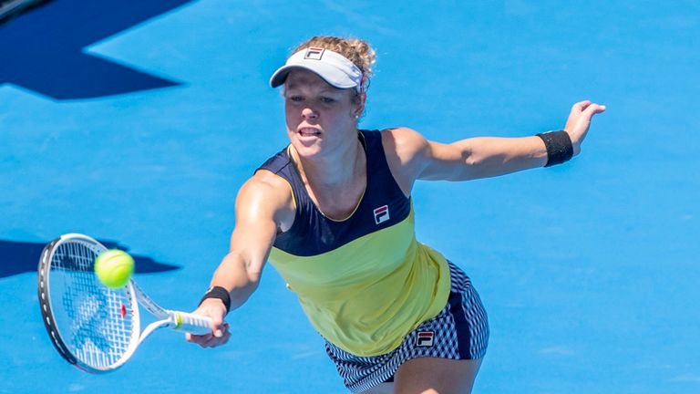 Laura Siegemund unterliegt Caroline Wozniacki in Auckland in zwei Sätzen.