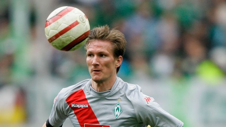 PLATZ 9: Jurica Vranjes - 152 Bundesligaspiele: Der Kroate delegierte in der Bundesliga zwischen 2000 und 2011 bei Bremen, Leverkusen und Stuttgart aus dem defensiven Mittelfeld - mit Erfolg!