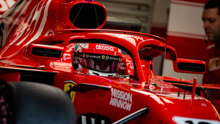 #16 - Charles Leclerc: Ursprünglich wollte der Neuling die 7 oder die 10, die allerdings von Raikkönen und Gasly belegt werden. "Danach war ich nicht sehr kreativ, um ehrlich zu sein. Es ist mein Geburtstag. Und 1+6 ist ja 7", witzelte Leclerc.