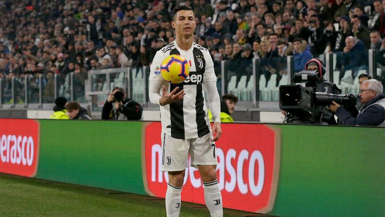 Juventus Turin ist im Achtelfinale der Champions League bei Atletico Madrid zu Gast.