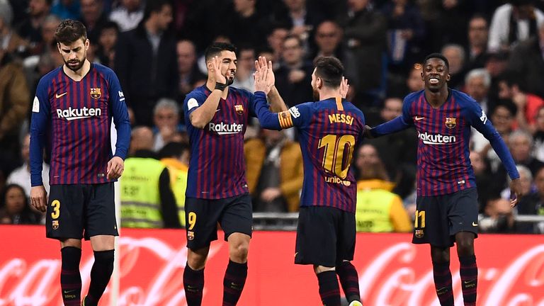 Luis Suarez trifft im Clasico doppelt. 