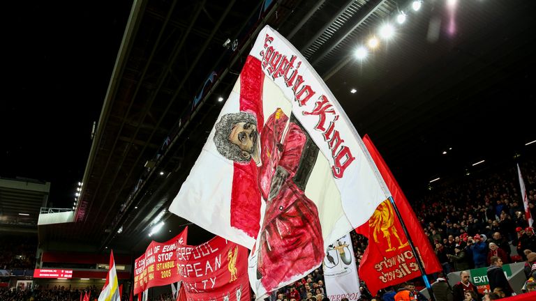 Der FC Bayern hat durch eine gute Leistung die Stimmung an der Anfield Road in Grenzen gehalten.