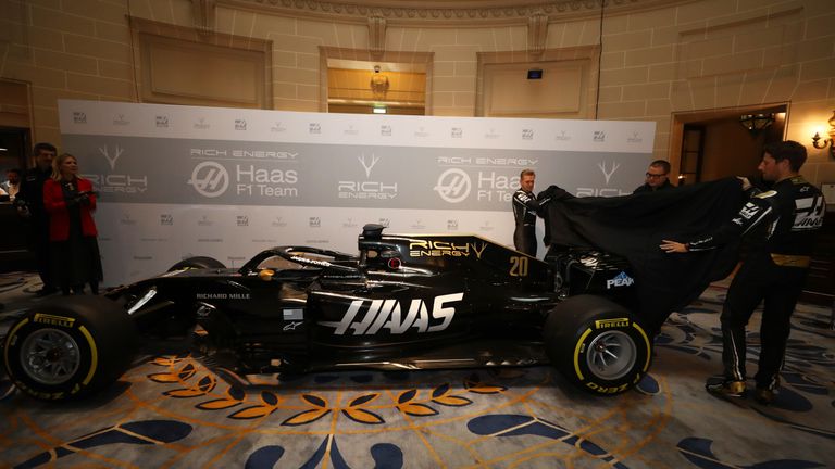 #20 - Kevin Magnussen: Eine ganz ähnliche Geschichte. Der Däne fuhr im Jahr 2013 zum Titel in der Formel Renault 3.5 mit der Nummer und sah danach keinen Grund, sich umzuentscheiden.