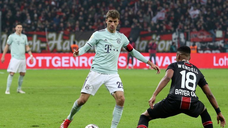 THOMAS MÜLLER: Bis auf seine präzise Flanke auf Leon Goretzka blieb der Bayern-Kapitän weitgehend wirkungslos. Er war deutlich unauffälliger als sein Pendant Coman auf der linken Seite. NOTE: 4