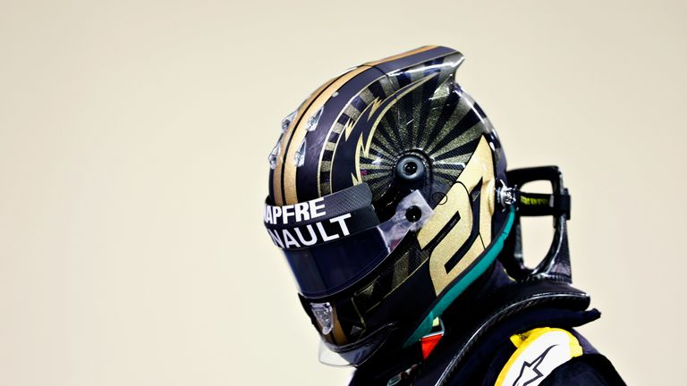 #27 - Nico Hülkenberg: Der deutsche Pilot fand die Nummer "einfach cool". Ob das daran liegen könnte, dass die Zahl unter anderem von Fahrern wie Villeneuve, Alesi, Senna, Prost, oder Mansell befahren wurde, ließ der 31-Jährige offen.