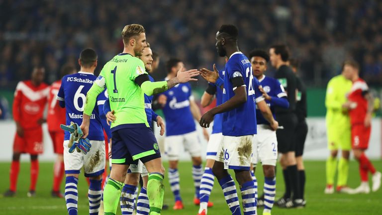 Der FC Schalke wartet seit fast acht Jahren auf einen Sieg gegen den FC Bayern.