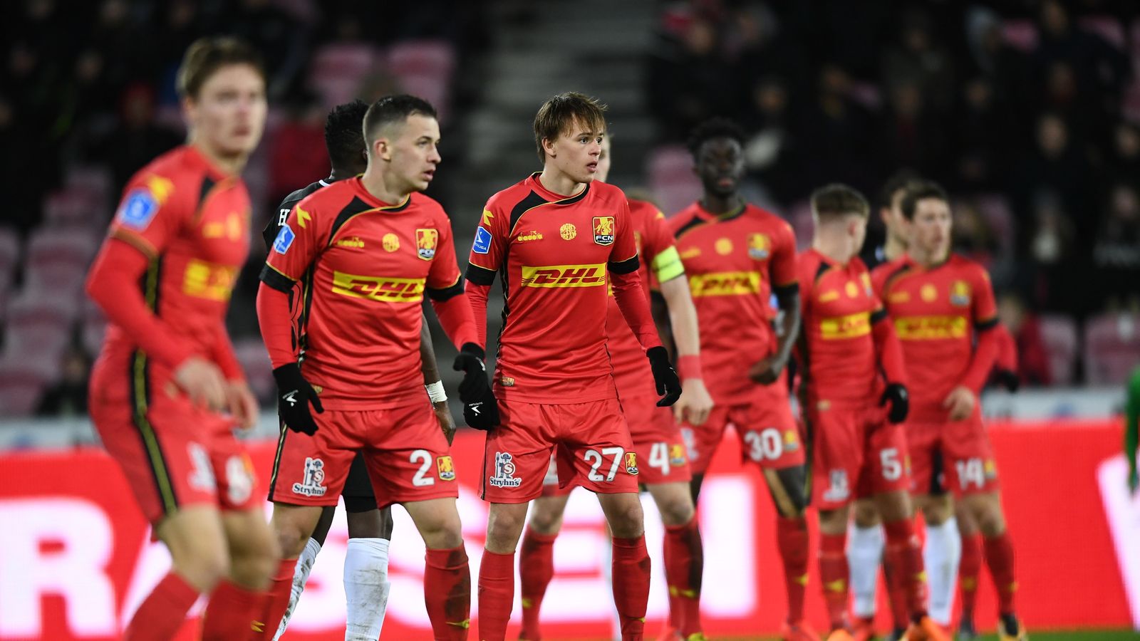 Zum Weltfrauentag FC Nordsjælland mit besonderen Trikots Fußball
