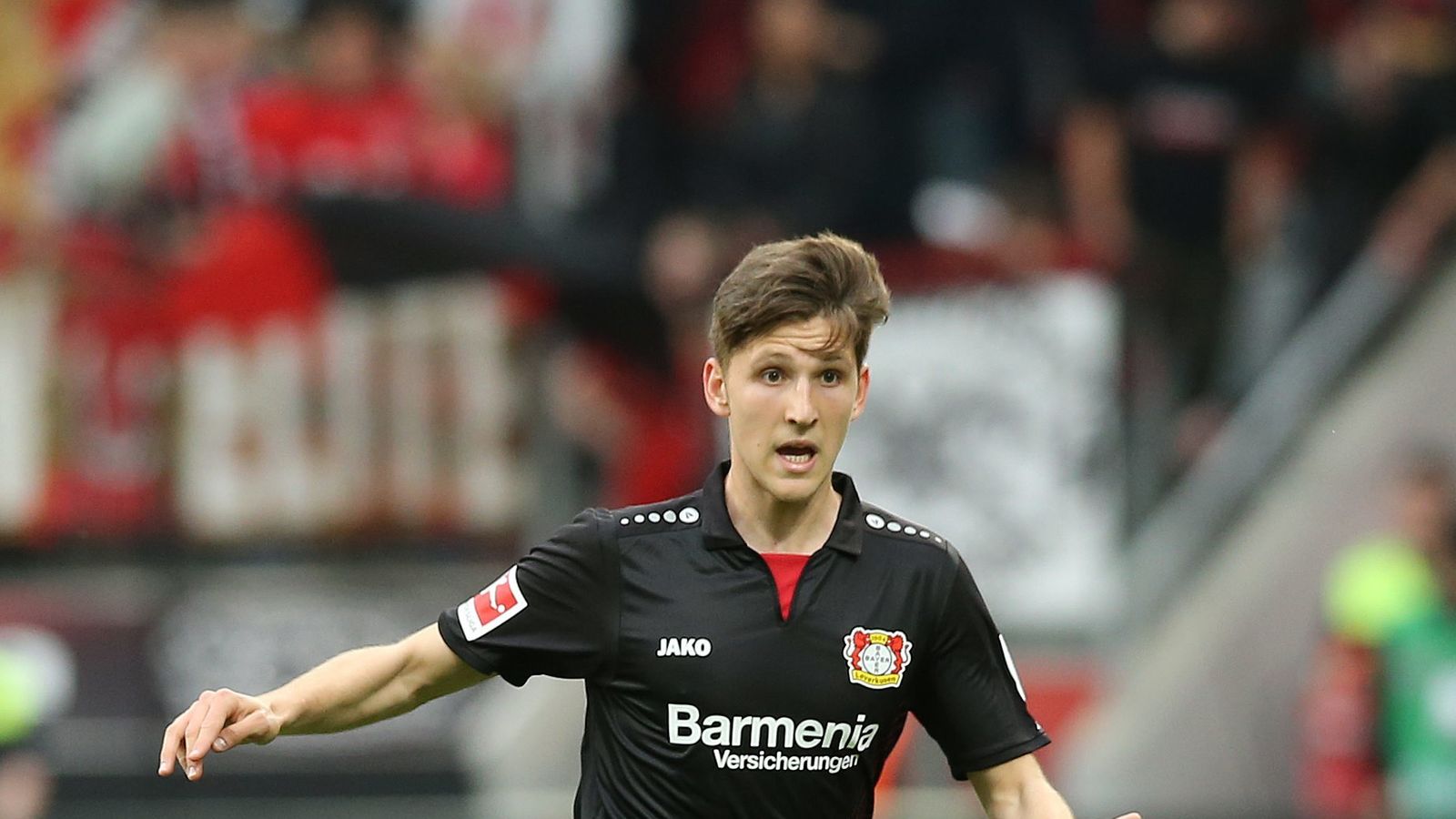 Leverkusen: Comeback von Retsos und Pohjanpalo bei Sieg gegen Ajax ...