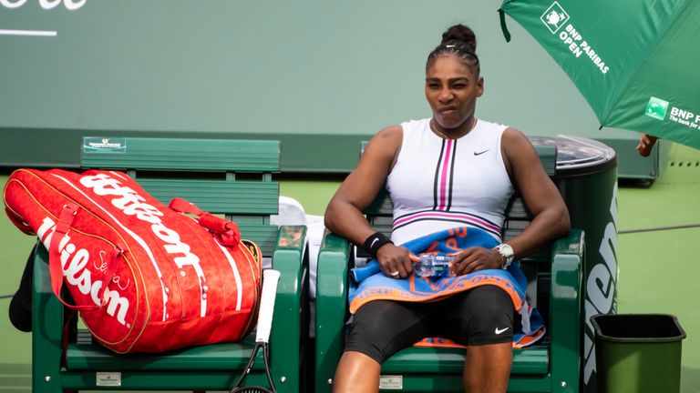Das Gesicht von Serena Williams bei ihrer Aufgabe in der dritten Runde in Indian Wells spricht Bände.