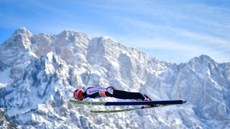 Markus Eisenbichler feiert beim Skifliegen in Planica seinen ersten Weltcupsieg.