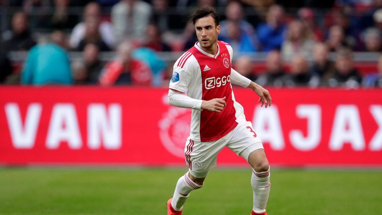 Tagliafico wechselte 2018 zu Ajax und entwickelte sich dort zu einem der begehrtesten Spieler auf seiner Position.